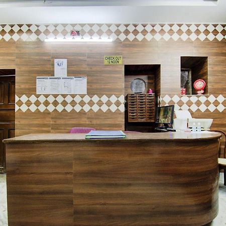 Spot On Dear Hotel Bara Bazar Exterior photo